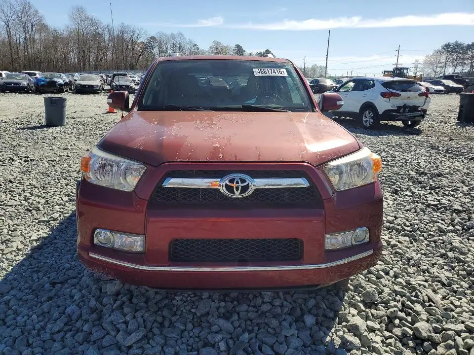 2010 TOYOTA 4RUNNER SR5  