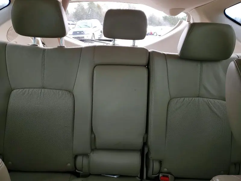 2010 NISSAN MURANO S  