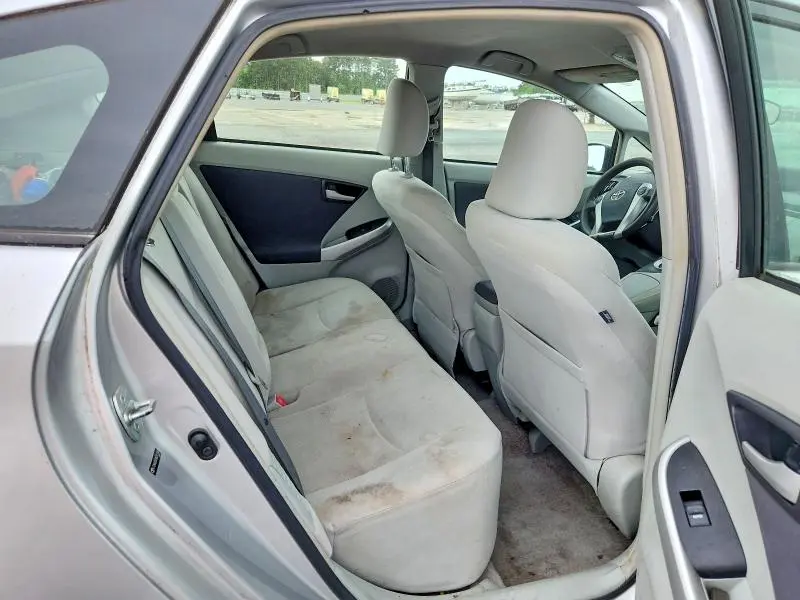 2010 TOYOTA PRIUS II  