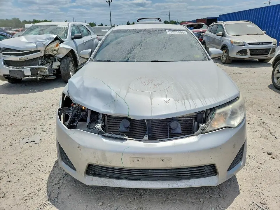 2014 TOYOTA CAMRY LE  