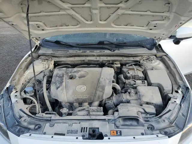 2017 MAZDA 3 TOURING  