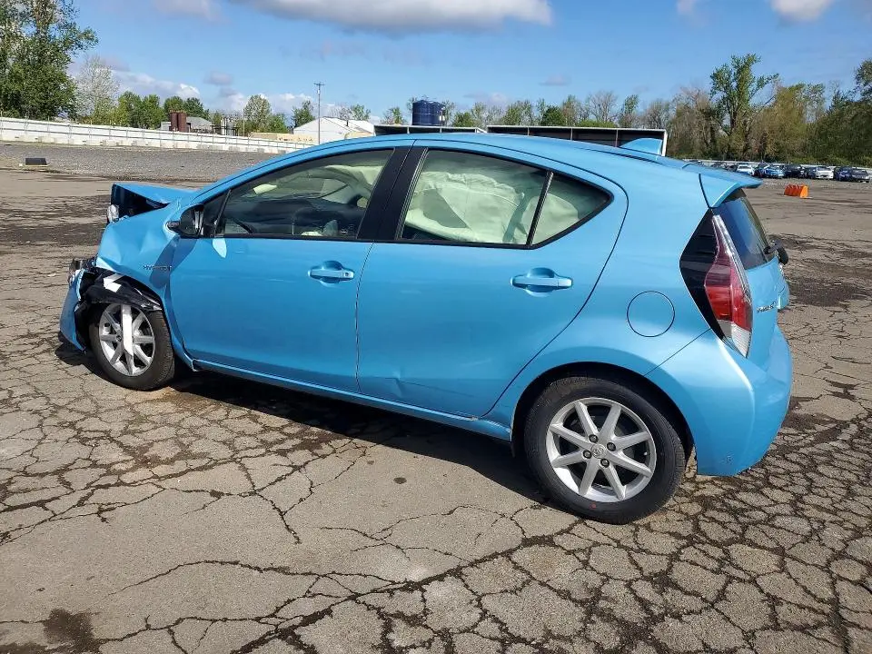 2015 TOYOTA PRIUS C FOUR  