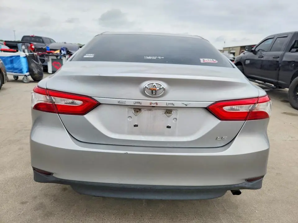 2018 TOYOTA CAMRY LE  