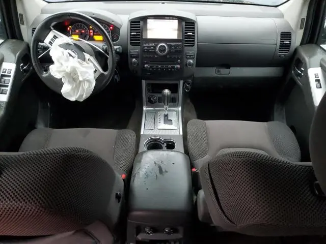 2012 NISSAN PATHFINDER S  