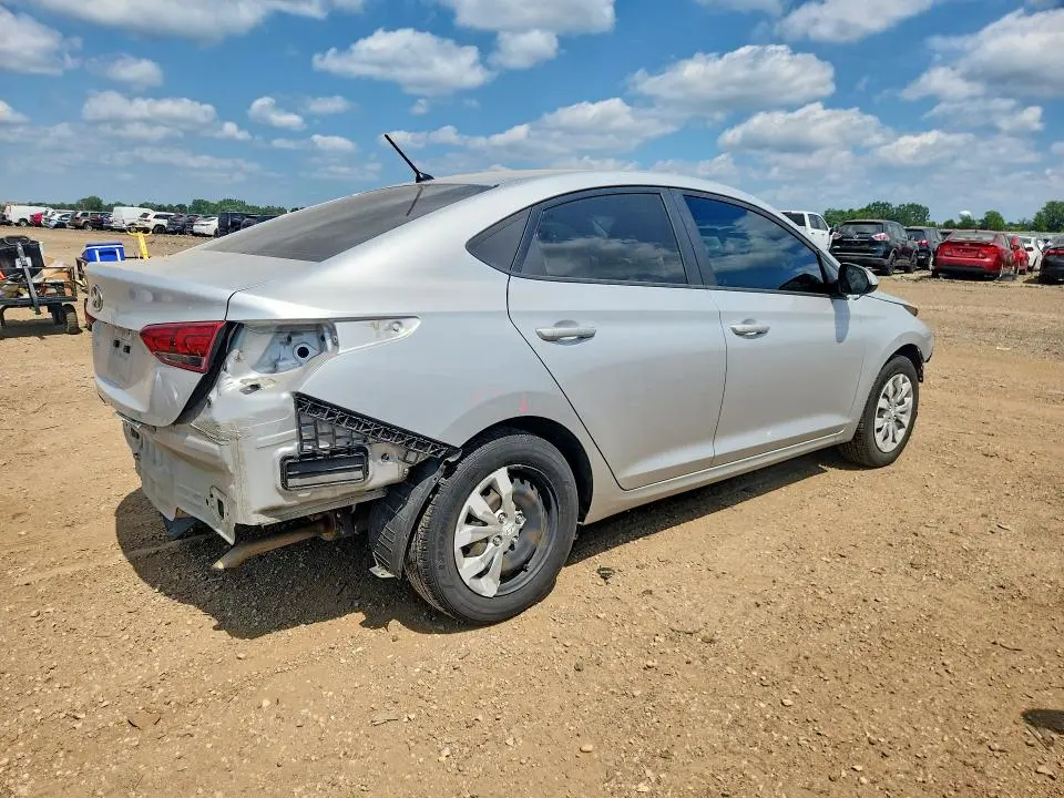 2021 HYUNDAI ACCENT SE  