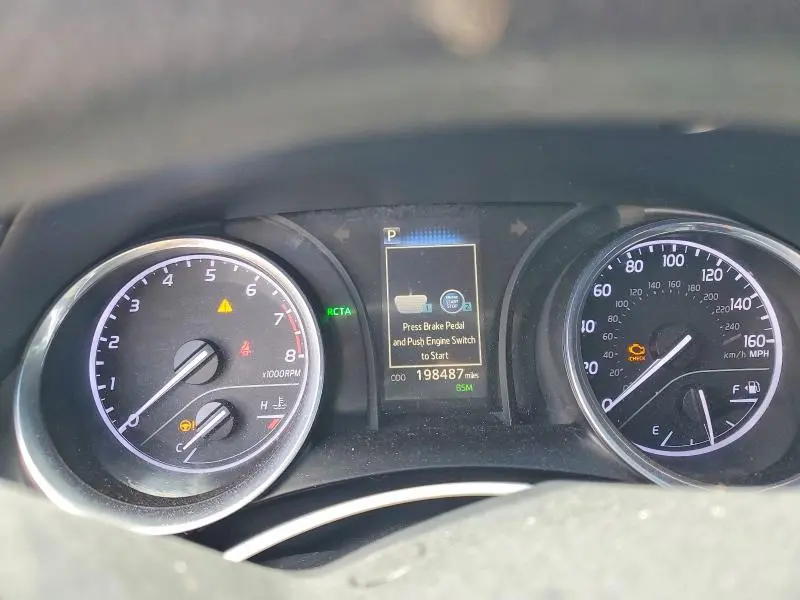 2018 TOYOTA CAMRY LE  