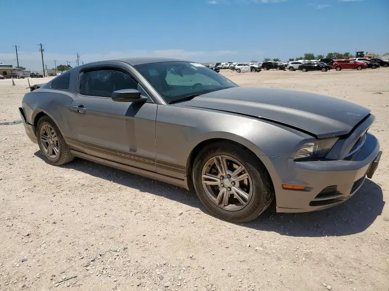2013 FORD MUSTANG   