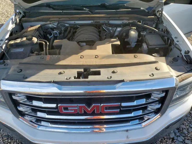 2018 GMC SIERRA K1500 SLT  