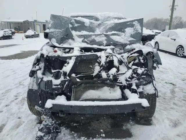 2021 NISSAN FRONTIER S  