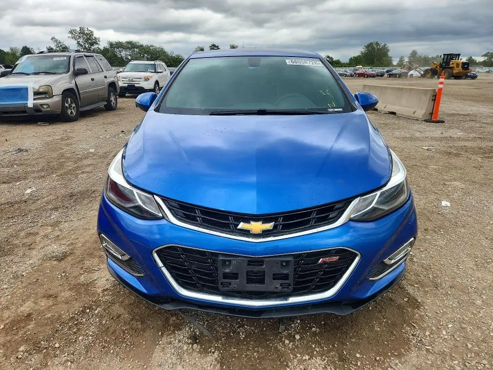 2017 CHEVROLET CRUZE LT  