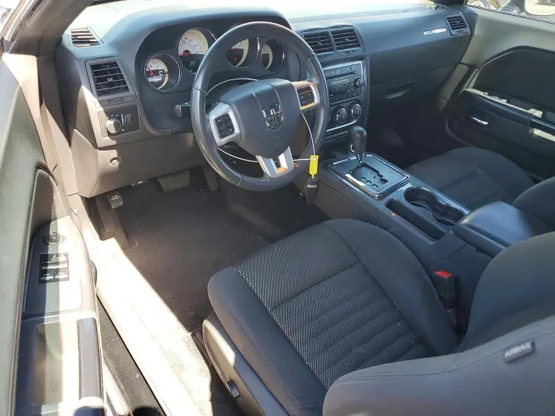 2014 DODGE CHALLENGER SXT  