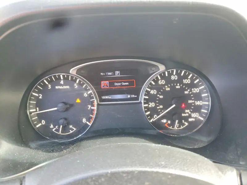 2017 NISSAN PATHFINDER SV  