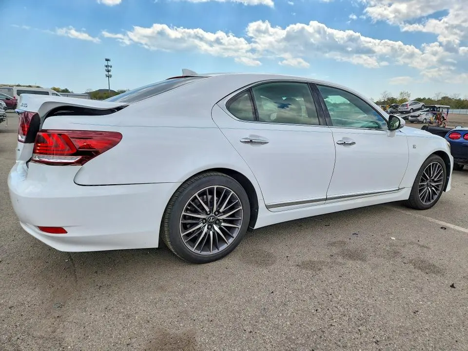 2014 LEXUS LS 460  