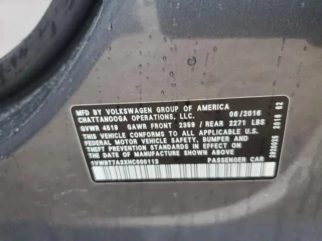 2017 VOLKSWAGEN PASSAT SE  