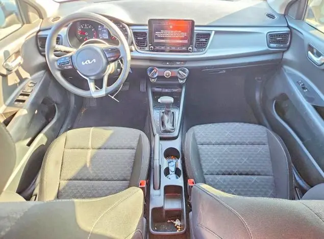 2023 KIA RIO LX  