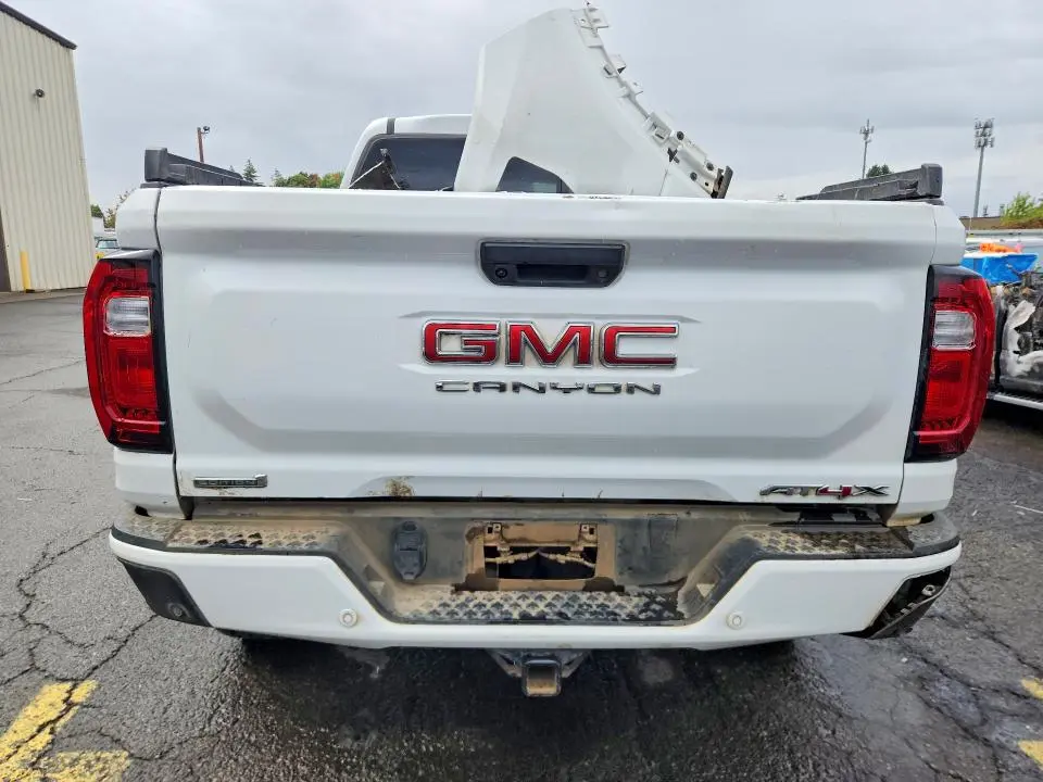 2023 GMC CANYON AT4X  