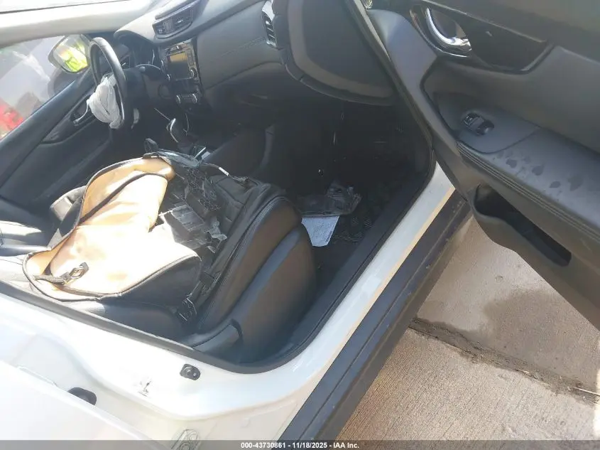 2018 NISSAN ROGUE SL