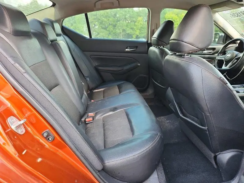 2019 NISSAN ALTIMA SR  