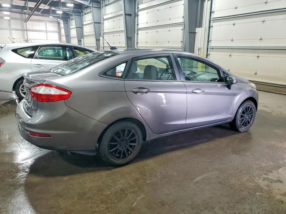 2014 FORD FIESTA SE  