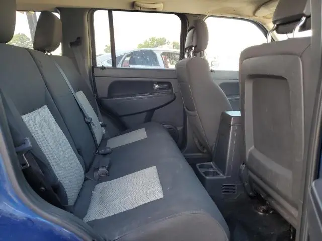 2010 JEEP LIBERTY SPORT  