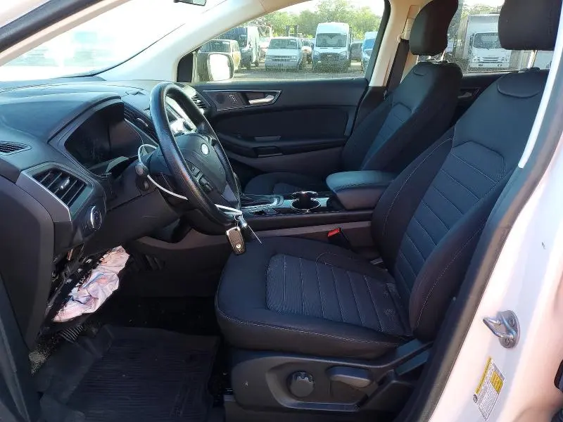2018 FORD EDGE SE  