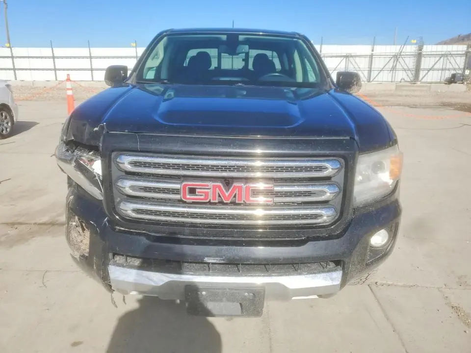 2017 GMC CANYON SLE  