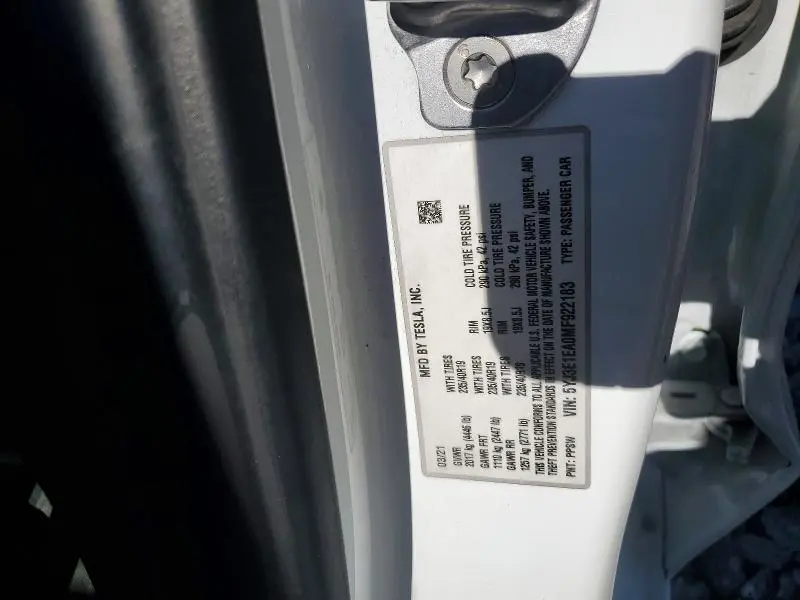 2021 TESLA MODEL 3   