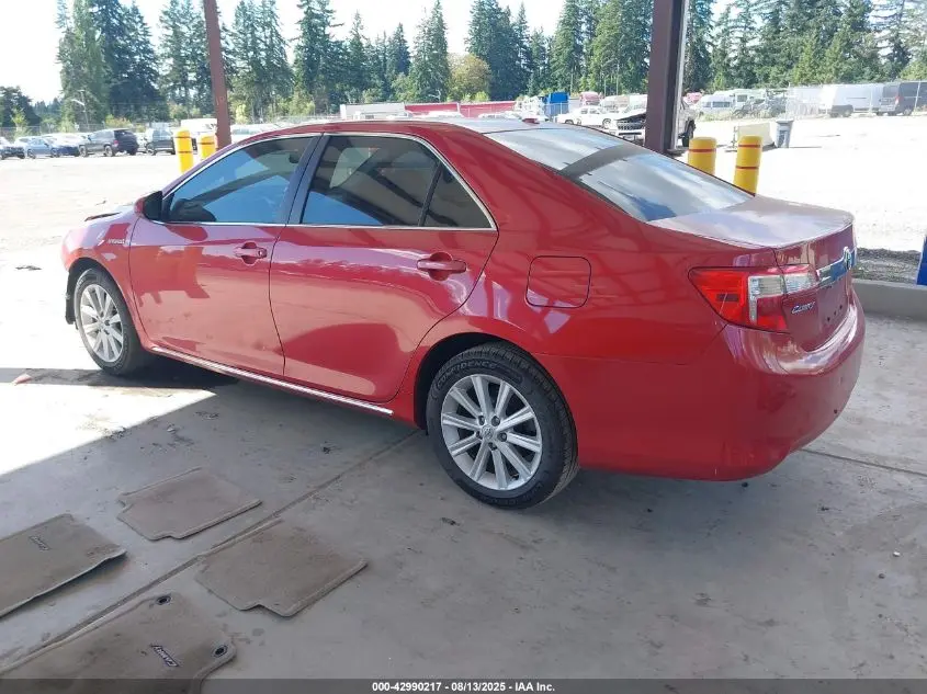 2012 TOYOTA CAMRY HYBRID XLE