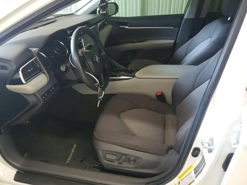 2018 TOYOTA CAMRY LE  