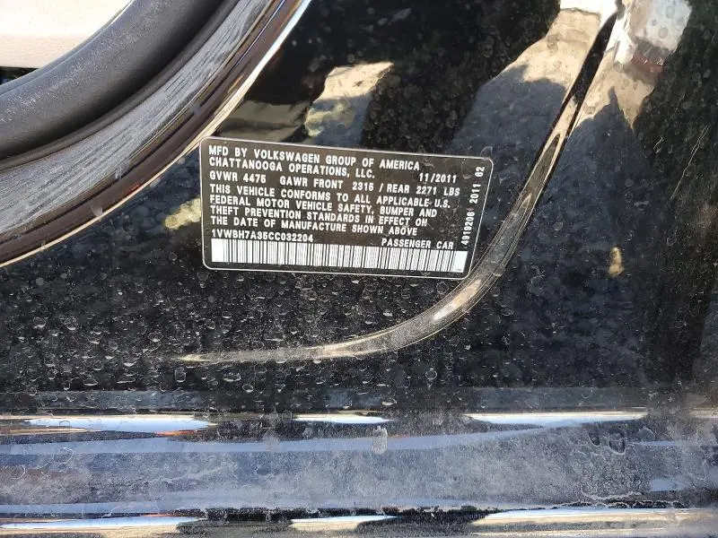 2012 VOLKSWAGEN PASSAT SE  