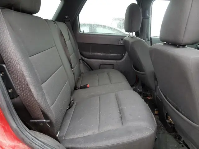 2010 FORD ESCAPE XLT  