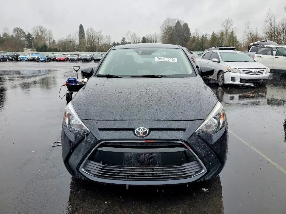 2017 TOYOTA YARIS IA   