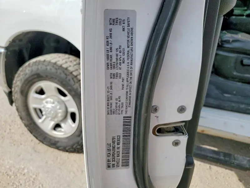 2022 RAM 2500 TRADESMAN  