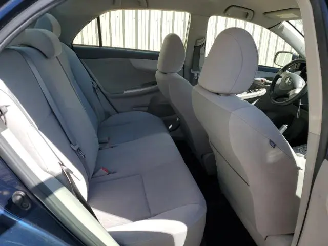 2013 TOYOTA COROLLA BASE  