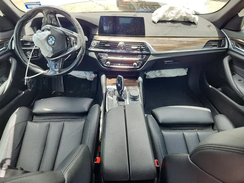 2020 BMW 530 I  