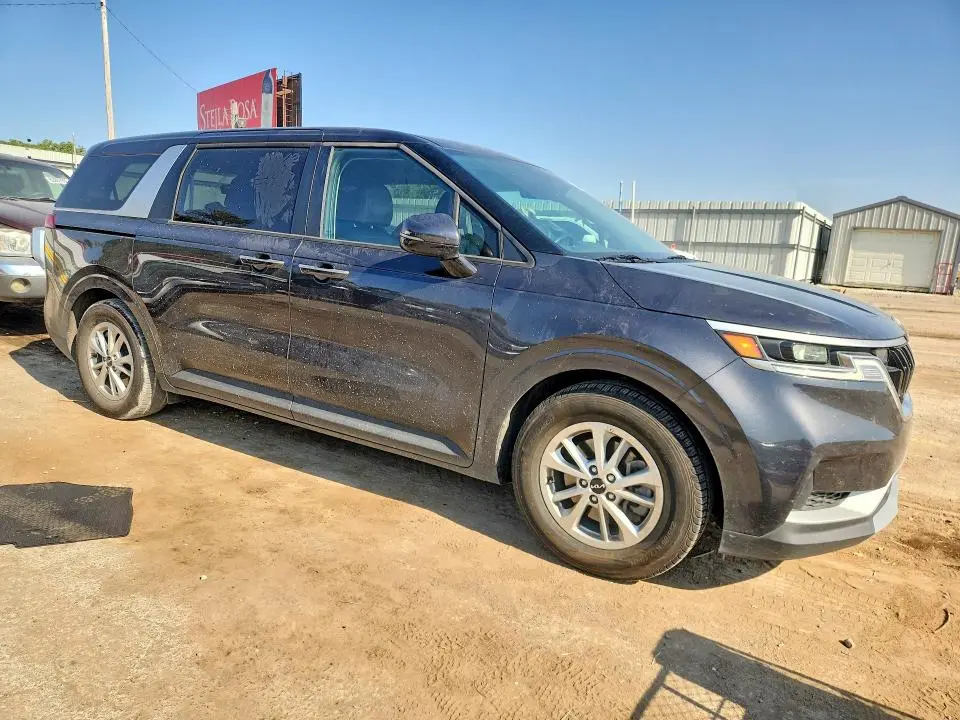 2024 KIA CARNIVAL LX  