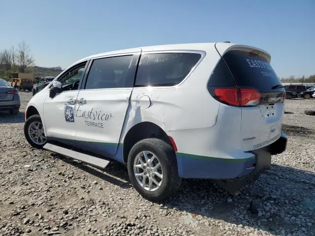 2022 CHRYSLER VOYAGER LX  
