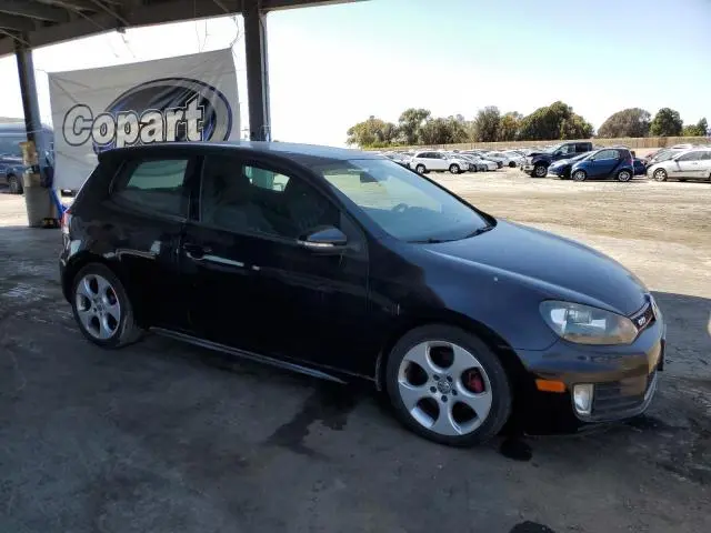 2010 VOLKSWAGEN GTI   