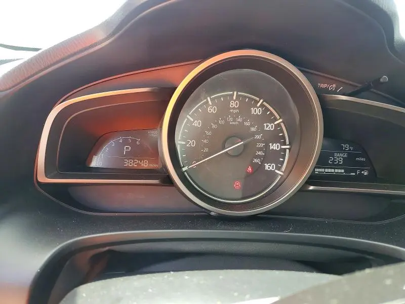 2018 MAZDA 3 TOURING  