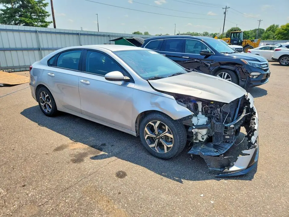 2020 KIA FORTE LXS  