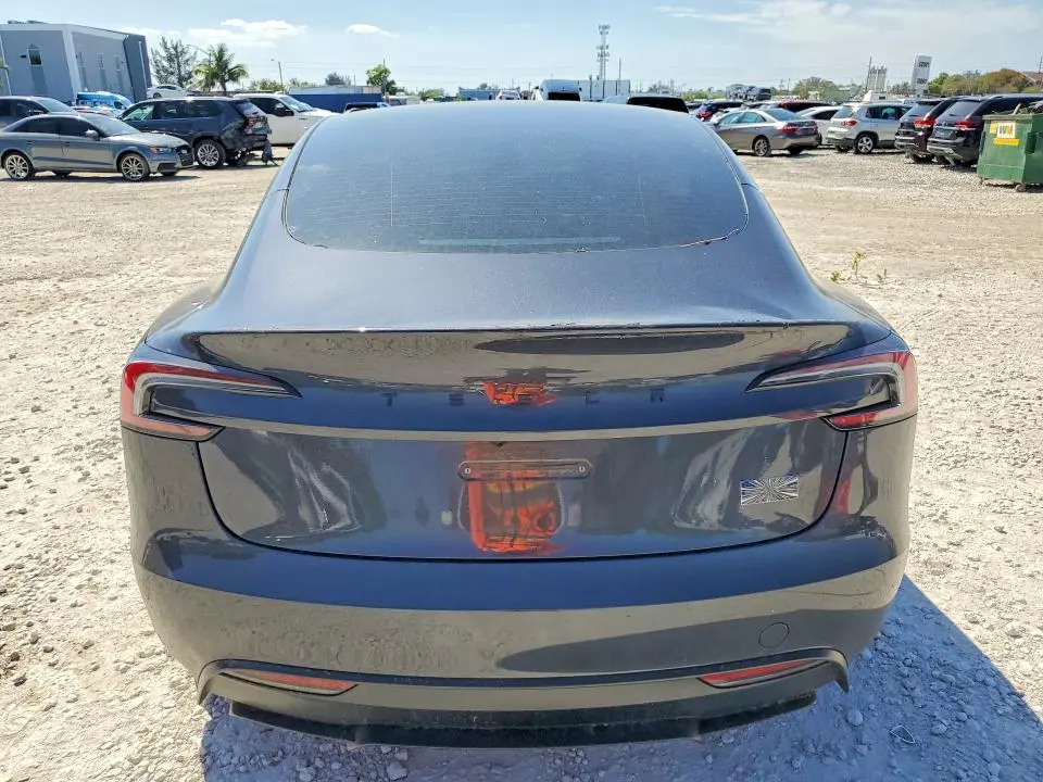 2024 TESLA MODEL 3   