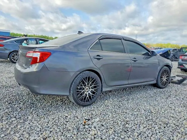 2014 TOYOTA CAMRY SE  