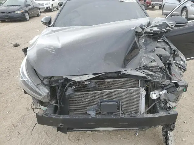 2017 KIA CADENZA PREMIUM  