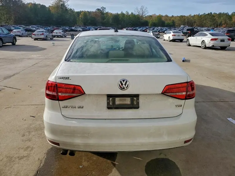 2015 VOLKSWAGEN JETTA SE  
