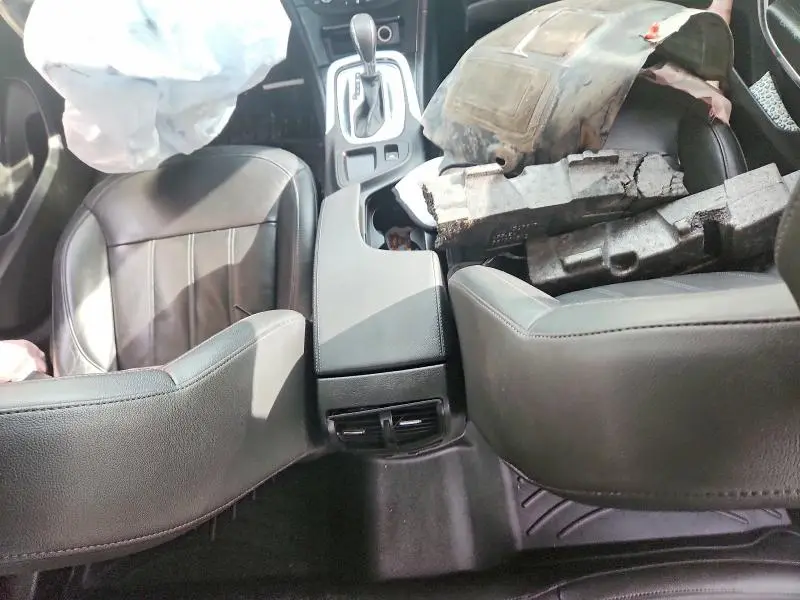 2011 BUICK REGAL CXL  