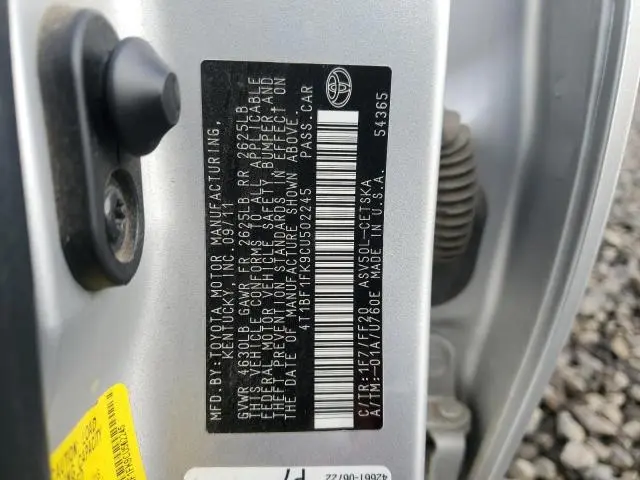 2012 TOYOTA CAMRY BASE  