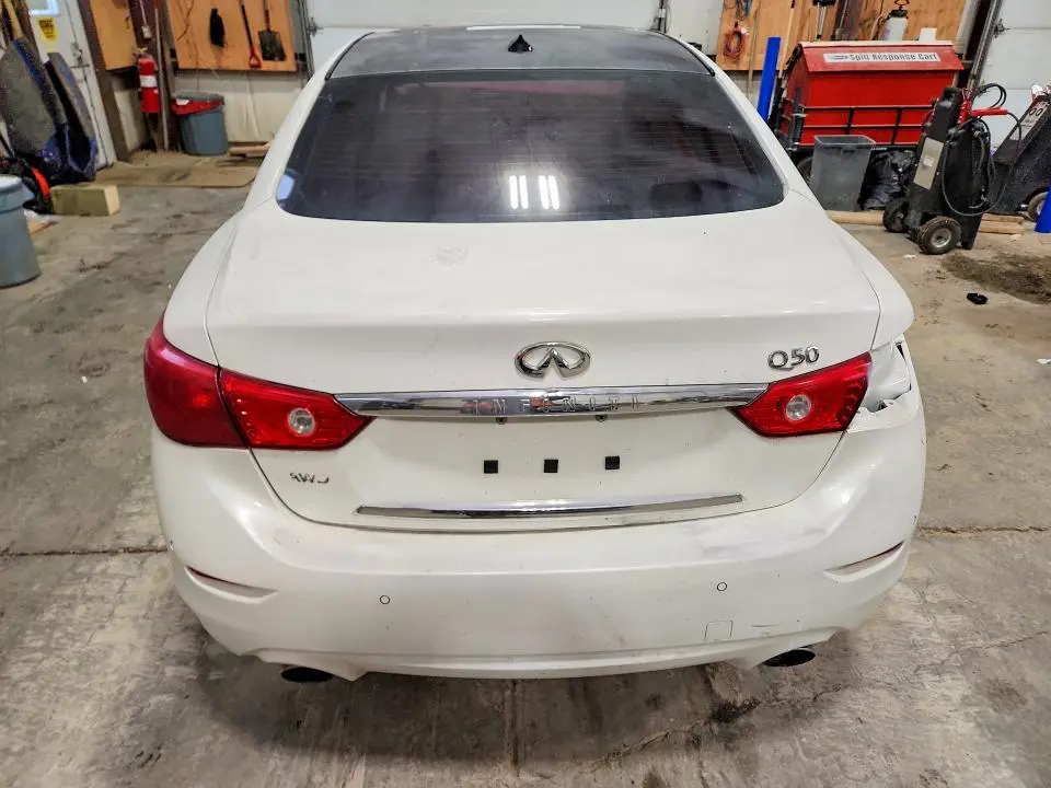 2016 INFINITI Q50 2.0T  