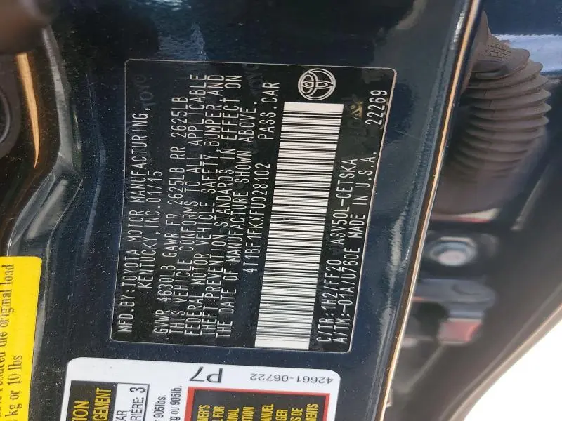 2015 TOYOTA CAMRY LE  