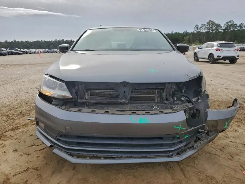 2016 VOLKSWAGEN JETTA SPORT  