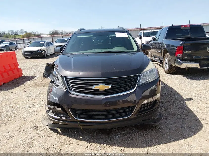 2016 CHEVROLET TRAVERSE LS